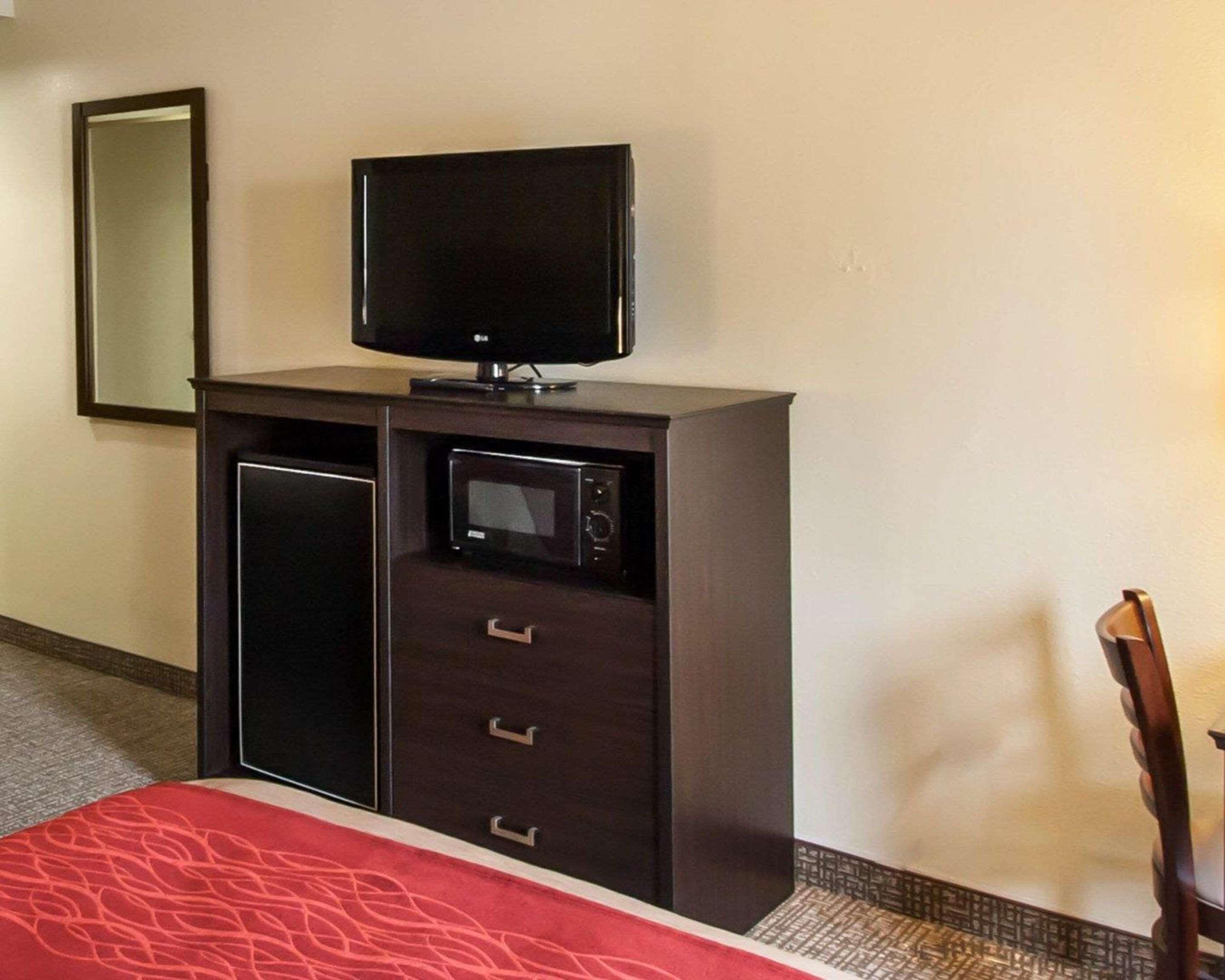 Quality Inn Hayti North Exterior photo