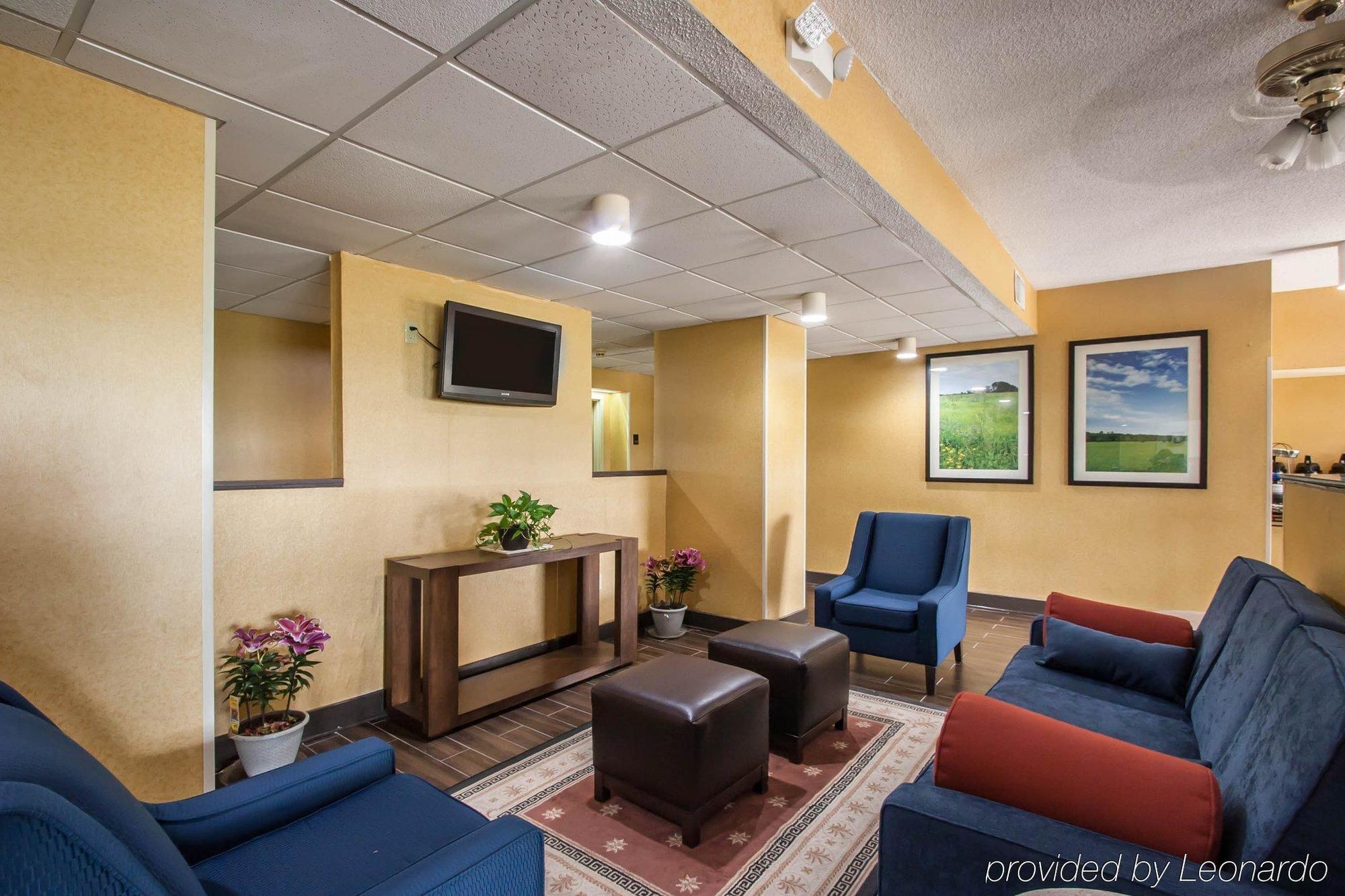 Quality Inn Hayti North Exterior photo